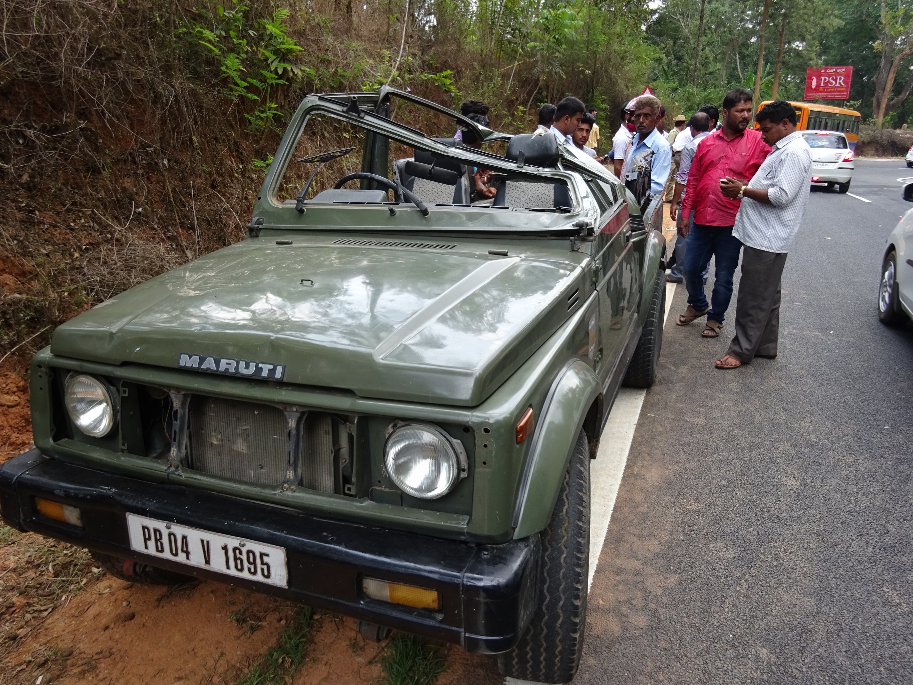 ಮೈಸೂರಿನ ಇಬ್ಬರು ಸಾವು: 5ಮಂದಿಗೆ ಗಾಯ